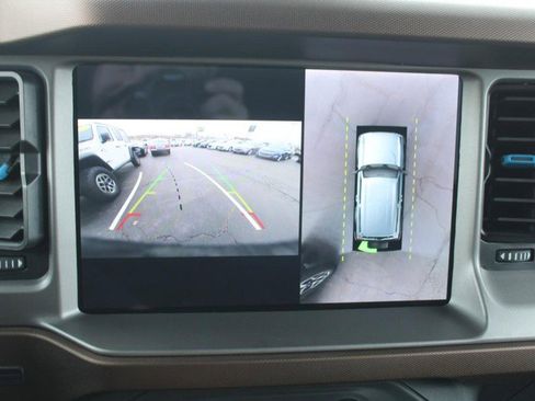 Used 2023 Ford Bronco Outer Banks image 22