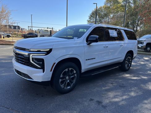 New 2026 Chevrolet Suburban LS w/ LPO, Dark Essentials Package image 6