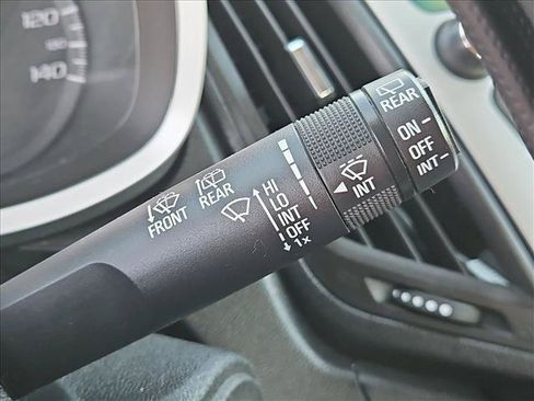 Used 2017 Chevrolet Equinox LS AWD/4WD image 11