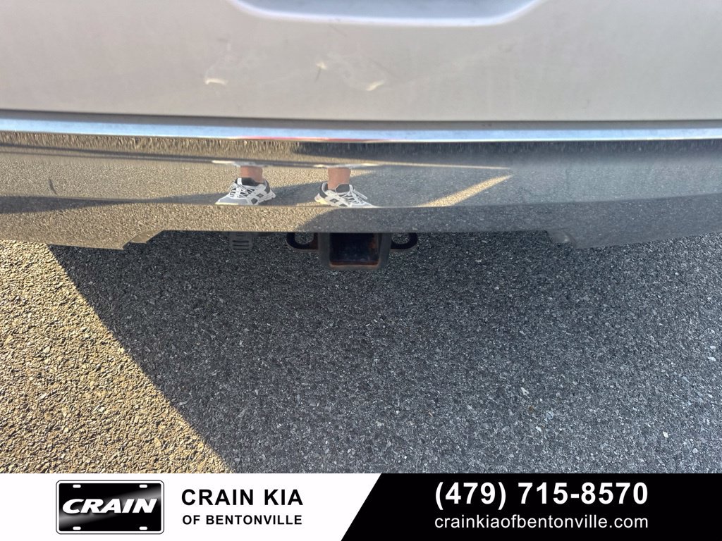 Used 2017 GMC Acadia Denali w/ Technology Package FWD image 20