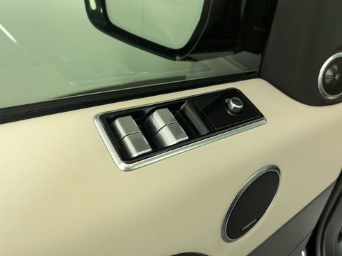 Used 2022 Land Rover Range Rover Sport HSE Dynamic image 16