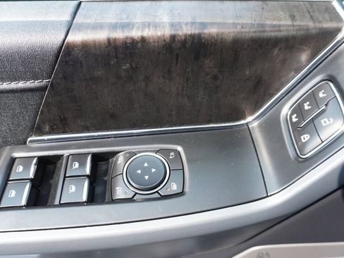 Certified 2023 Ford F150 Lariat image 9