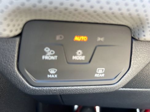 New 2026 Volkswagen Atlas Peak Edition image 24