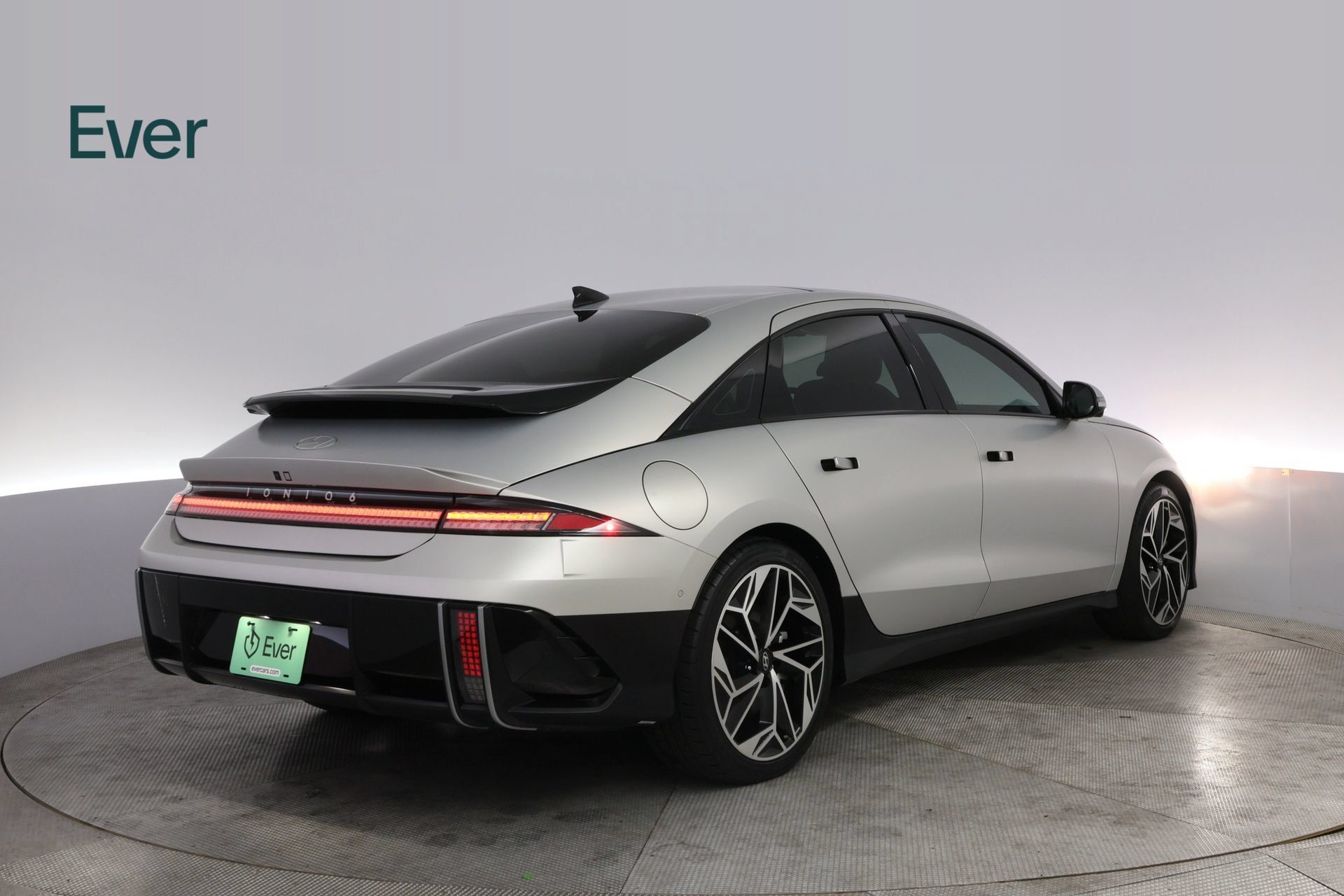 Used 2023 Hyundai Ioniq 6 Limited w/ Cargo Package RWD image 3