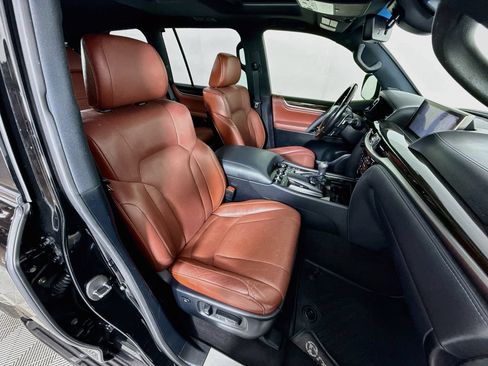 Certified 2021 Lexus LX 570 4WD w/ Sport Package image 29