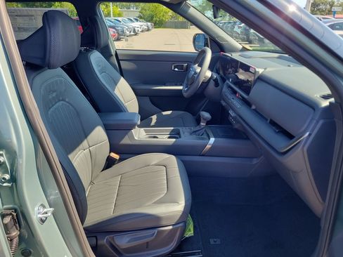 New 2027 Kia Seltos X-Line S w/ X-Line S Premium Package AWD/4WD image 7