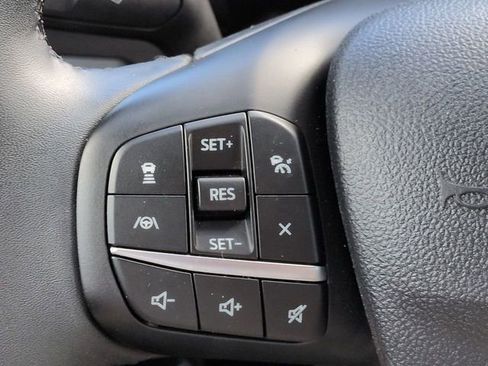 Certified 2022 Ford Escape SE w/ SE Sport Appearance Package image 24