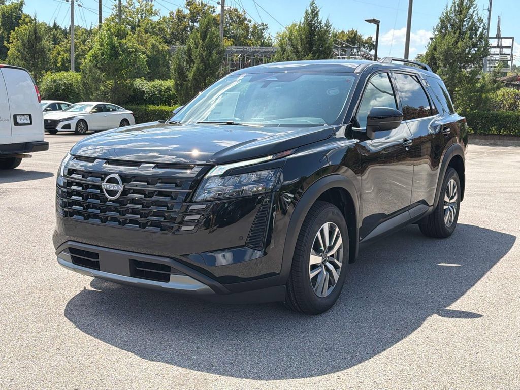 New 2026 Nissan Pathfinder SL AWD/4WD image 7