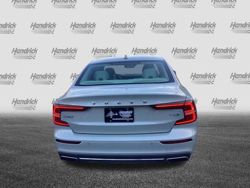 Used 2020 Volvo S60 T5 Inscription w/ Protection Package Premier image 9