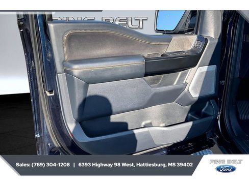 Certified 2022 Ford F150 Platinum w/ Equipment Group 701A High AWD/4WD image 18