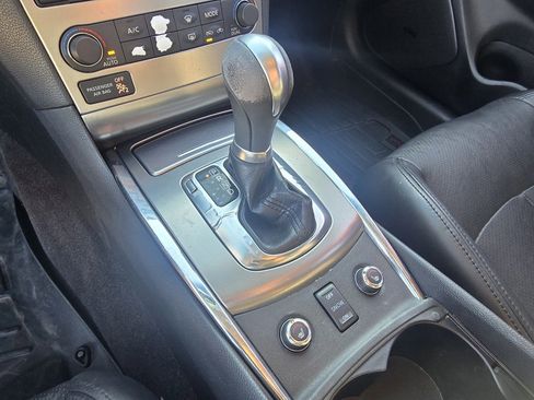 Used 2013 INFINITI G37 x w/ Premium Pkg image 18