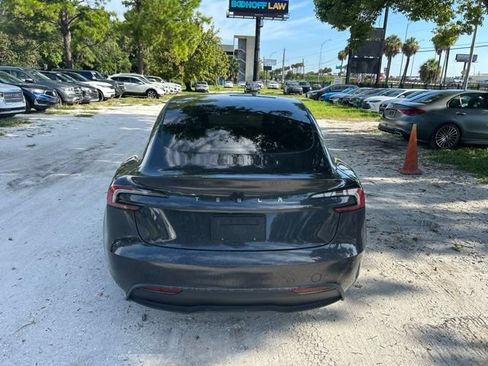 Used 2024 Tesla Model 3 Long Range RWD image 17