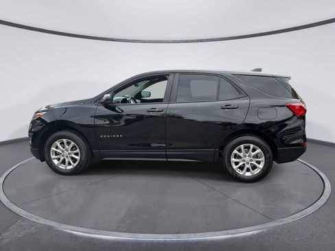 Used 2020 Chevrolet Equinox LS w/ LPO, Cargo Package AWD/4WD image 2