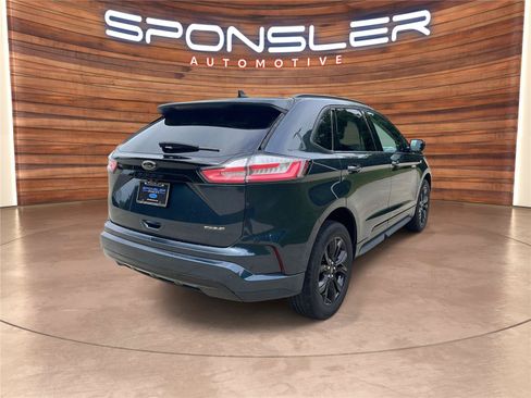 Certified 2024 Ford Edge SE w/ Black Appearance Package AWD/4WD image 8