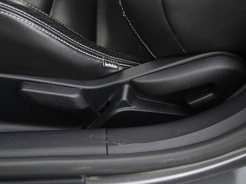 Used 2017 Ford Mustang Shelby GT350 w/ Electronics Package image 14