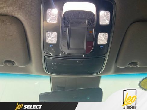 Used 2024 Genesis GV80 2.5T AWD/4WD image 17