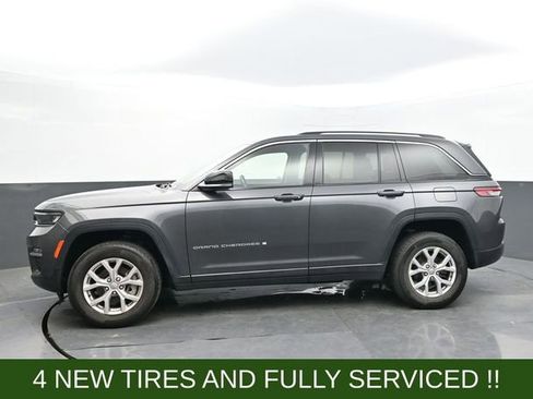 Used 2022 Jeep Grand Cherokee Limited image 2