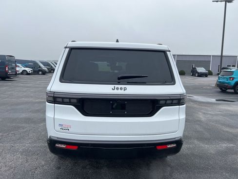 New 2026 Jeep Grand Wagoneer Limited AWD/4WD image 41