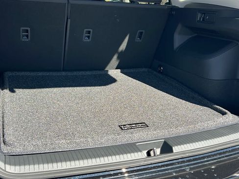 New 2026 Volkswagen Tiguan S image 27