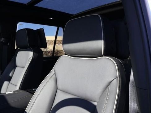 New 2026 Chevrolet Tahoe Premier image 16