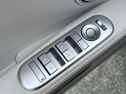 New 2026 Hyundai Palisade Limited FWD image 16