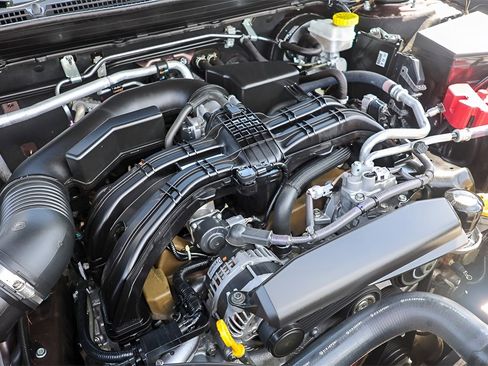 Used 2022 Subaru Outback Limited image 23