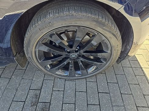 Used 2023 Land Rover Range Rover Sport SE Dynamic image 11