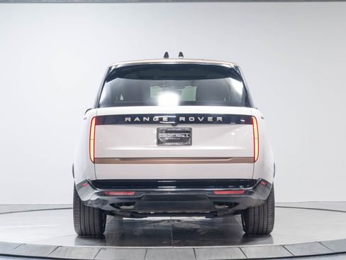Used 2023 Land Rover Range Rover SV AWD/4WD image 79