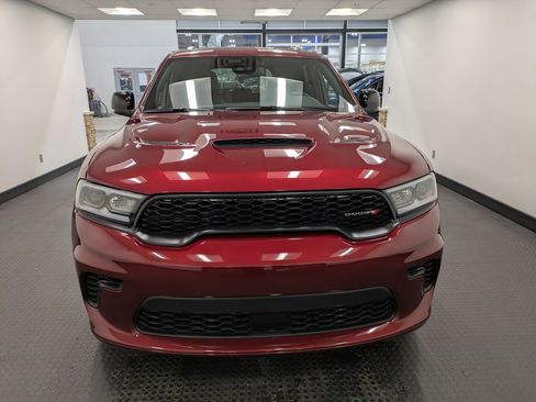 Used 2024 Dodge Durango GT image 2