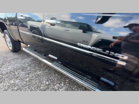 Used 2013 GMC Sierra 2500 Denali w/ Suspension Package, Off-Road image 18