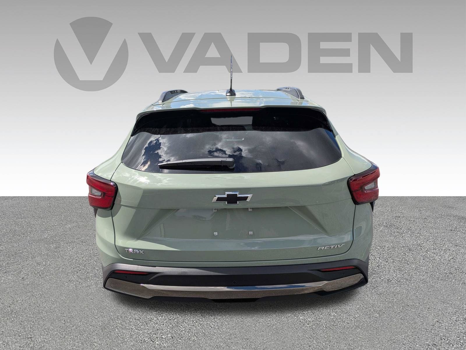 New 2026 Chevrolet Trax ACTIV w/ Sunroof Package FWD image 28