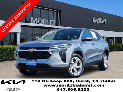 Used 2025 Chevrolet Trax LS w/ LS Convenience Package