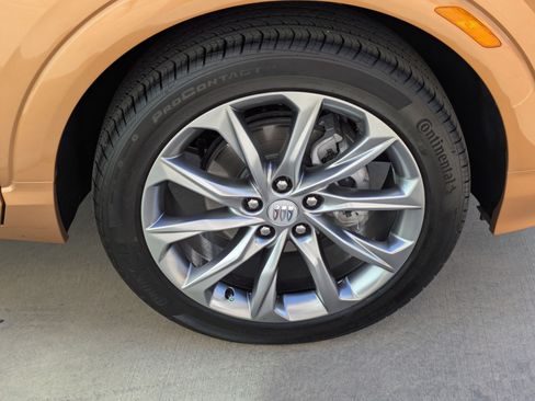 Certified 2026 Buick Encore GX Avenir w/ Avenir Technology Package FWD image 12