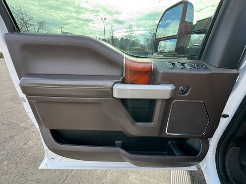 Used 2019 Ford F350 King Ranch w/ King Ranch Ultimate Package image 18