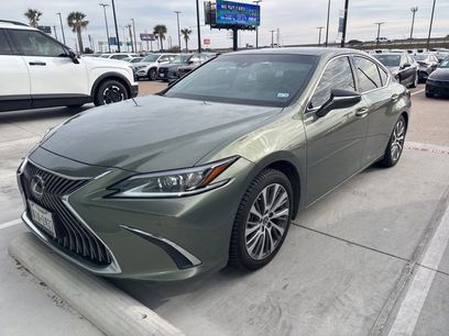 Used 2020 Lexus ES 350 w/ Premium Package