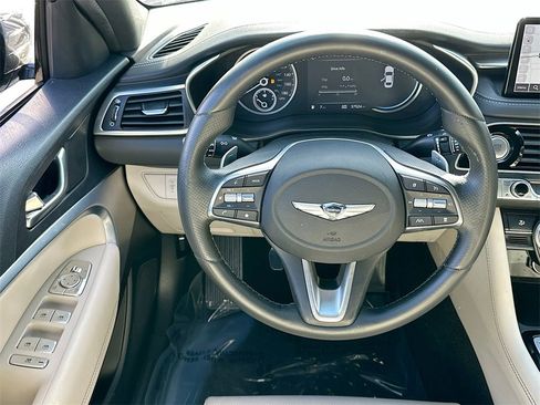 Used 2023 Genesis G70 2.0T image 22