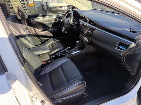 Used 2015 Toyota Corolla LE Premium image 20