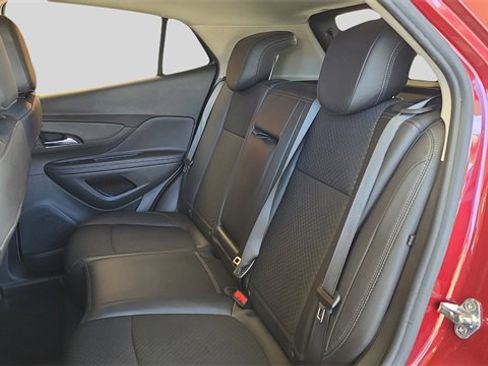 Used 2022 Buick Encore Preferred w/ Safety Package image 18