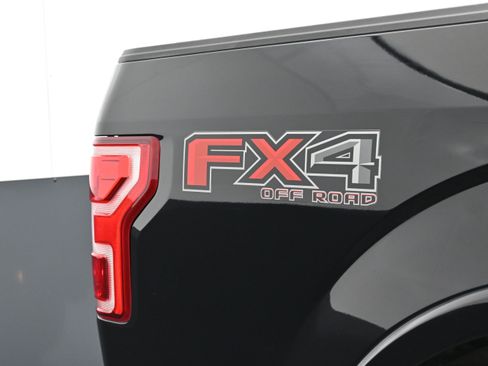 Used 2020 Ford F150 XLT w/ Equipment Group 302A Luxury AWD/4WD image 46