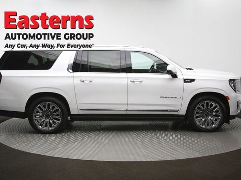 Used 2023 GMC Yukon XL Denali Ultimate w/ LPO, Floor Liner Package AWD/4WD image 53