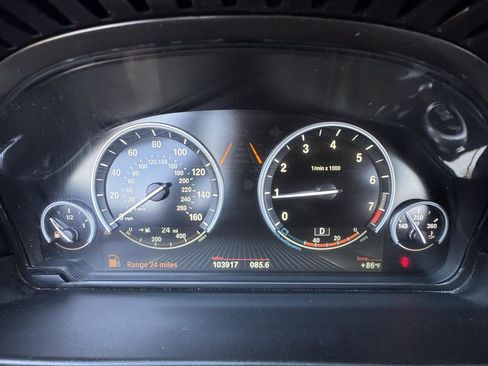 Used 2015 BMW 528i Sedan image 27