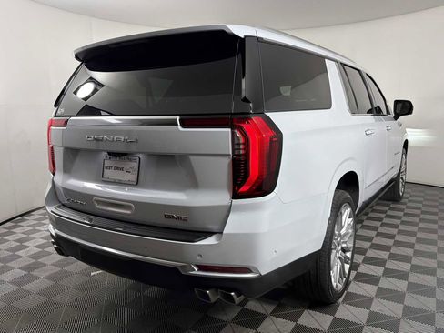 New 2026 GMC Yukon XL Denali w/ Denali Reserve Package AWD/4WD image 6