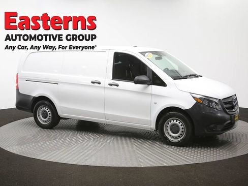 Used 2022 Mercedes-Benz Metris image 43
