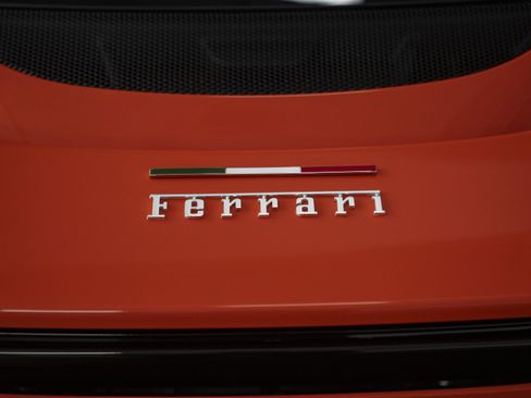 Used 2025 Ferrari 296 GTS RWD image 16