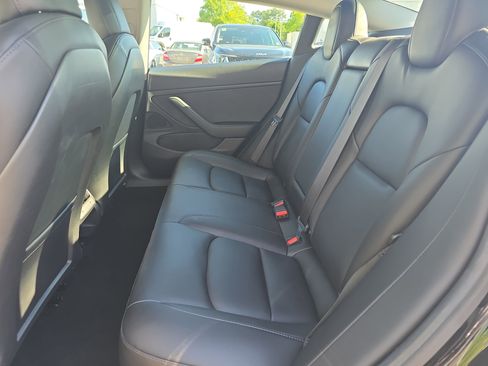 Used 2021 Tesla Model 3 Long Range AWD/4WD image 13