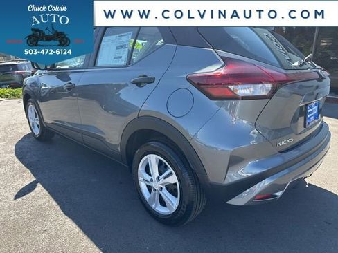 New 2025 Nissan Kicks Play S image 8