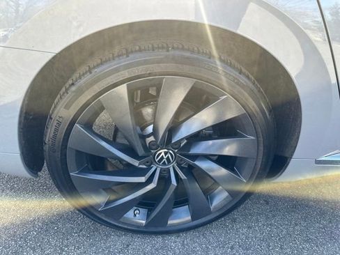 Used 2023 Volkswagen Arteon SEL image 14