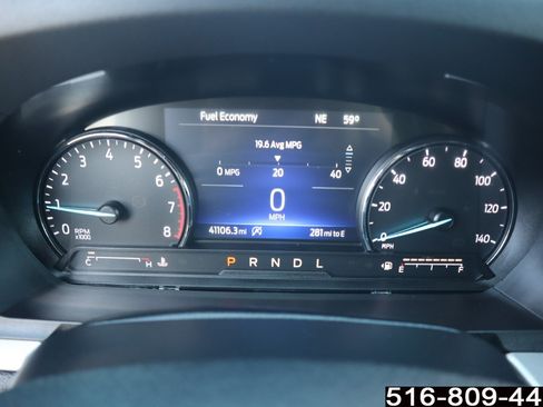 Used 2021 Ford Explorer XLT AWD/4WD image 23