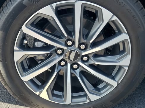 Used 2024 Cadillac Lyriq Sport RWD image 7