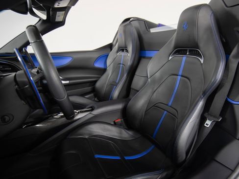 Certified 2022 Ferrari SF90 Spider AWD/4WD image 34